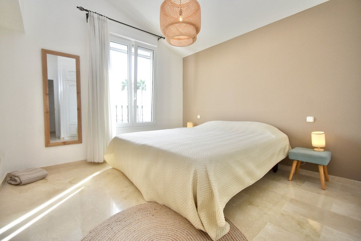 3 Bed Detached Villa in La Duquesa