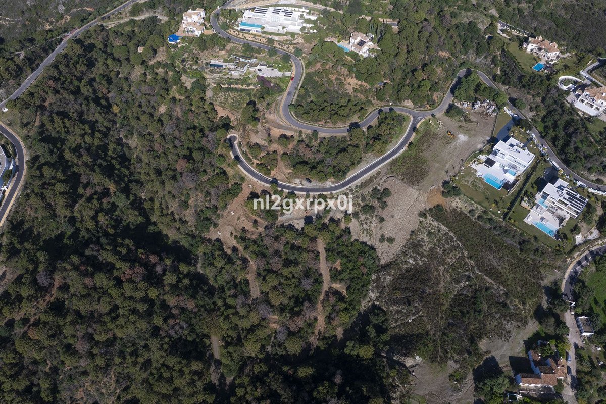 Residential Plot in Benahavís