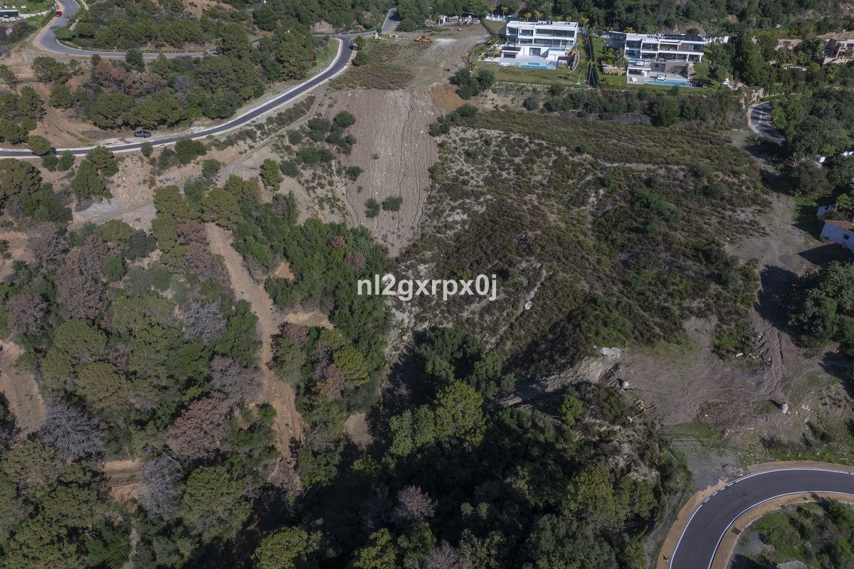 Residential Plot in Benahavís