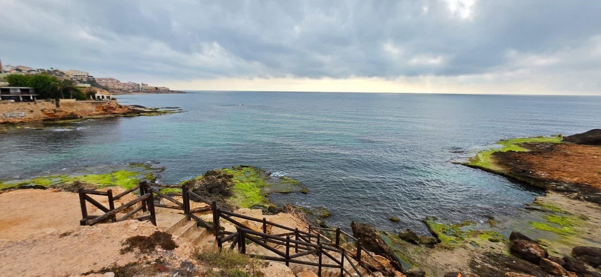 5 Bed Detached Villa in Torrevieja