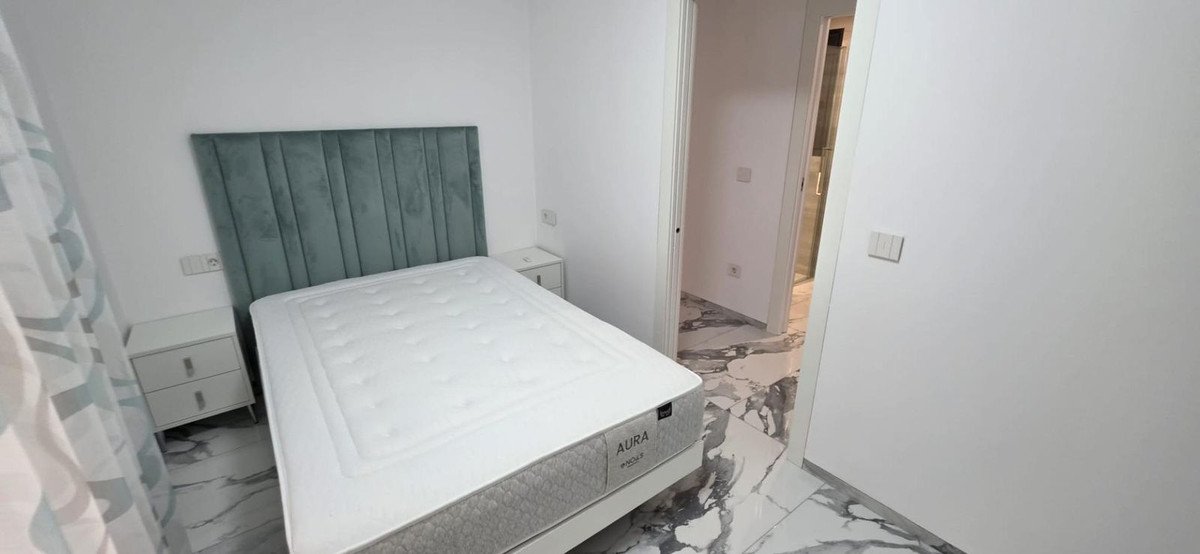 5 Bed Detached Villa in Torrevieja
