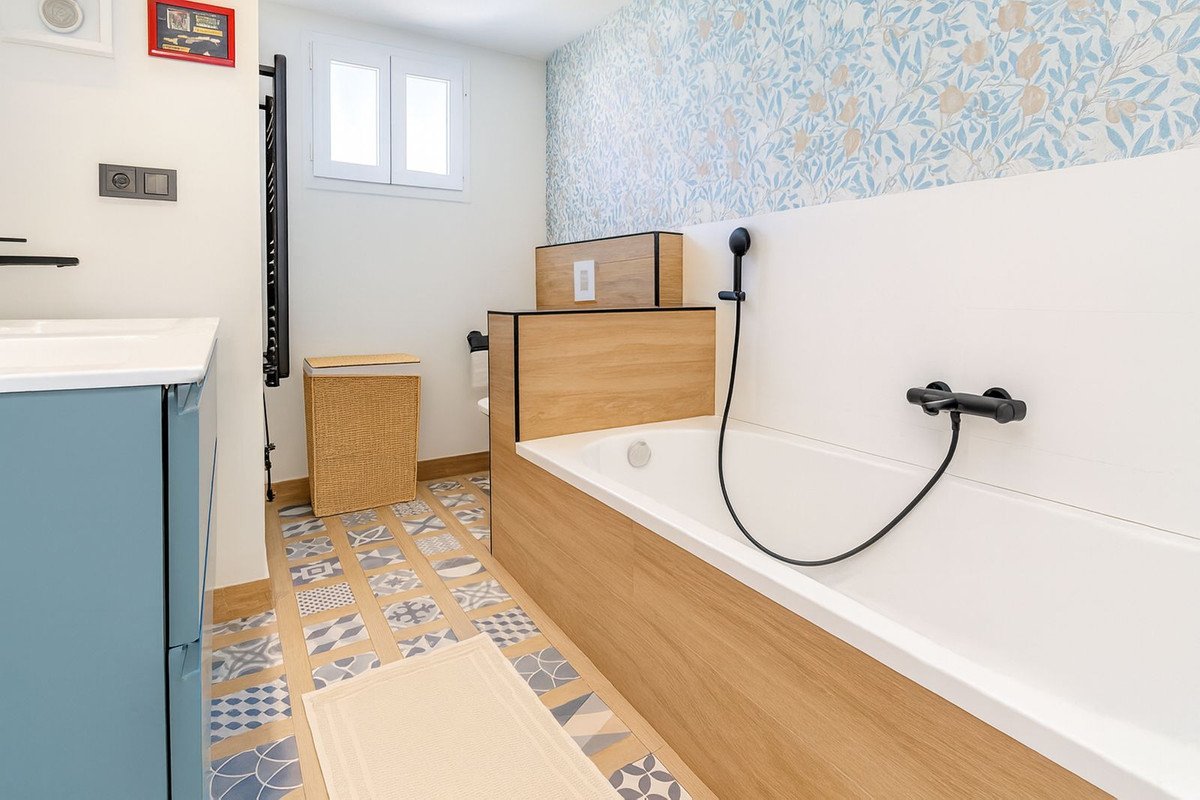 4 Bed Semi-Detached House in Nueva Andalucía