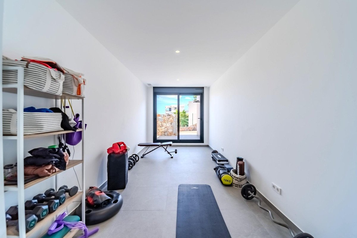 6 Bed Detached Villa in Las Colinas Golf