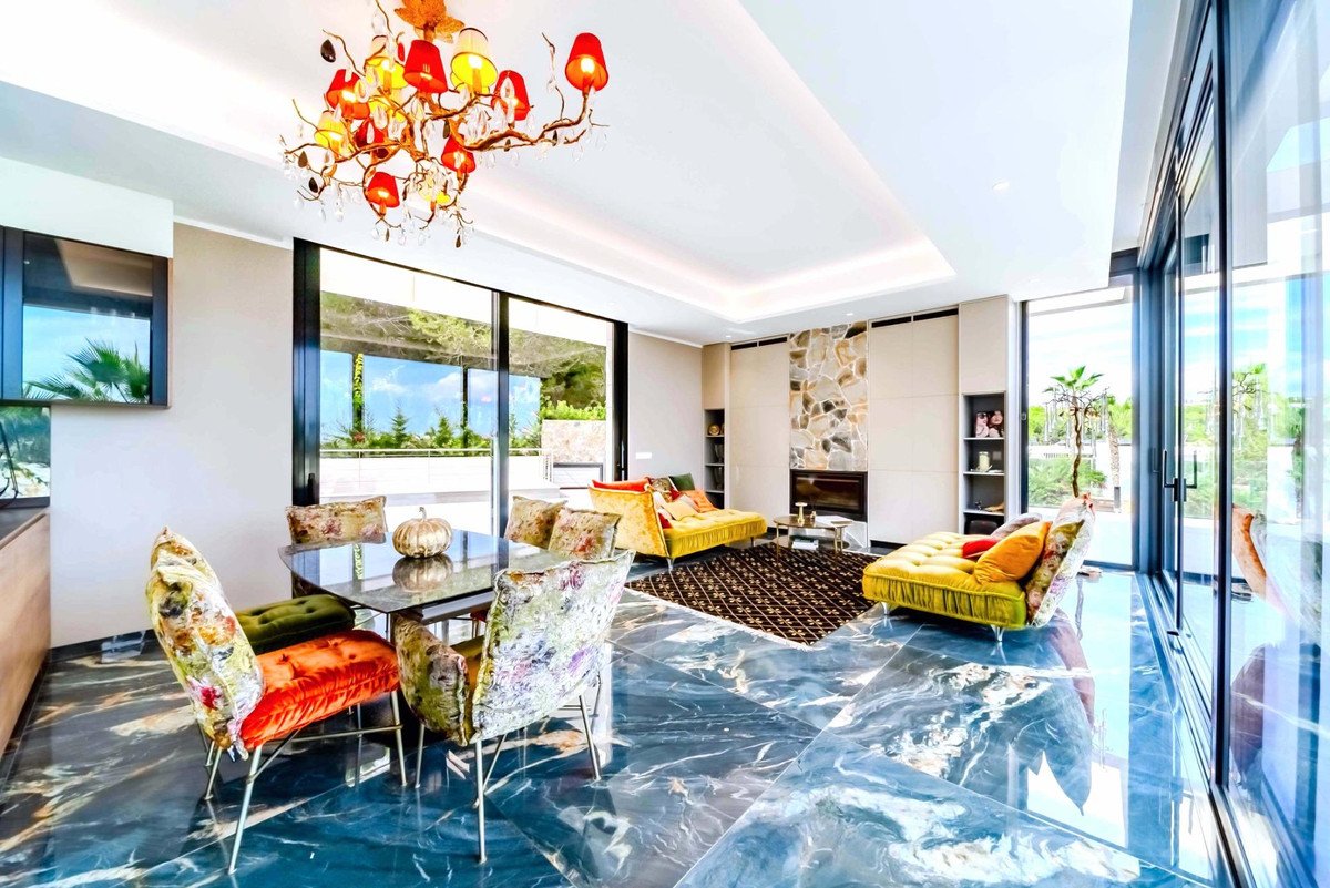 6 Bed Detached Villa in Las Colinas Golf