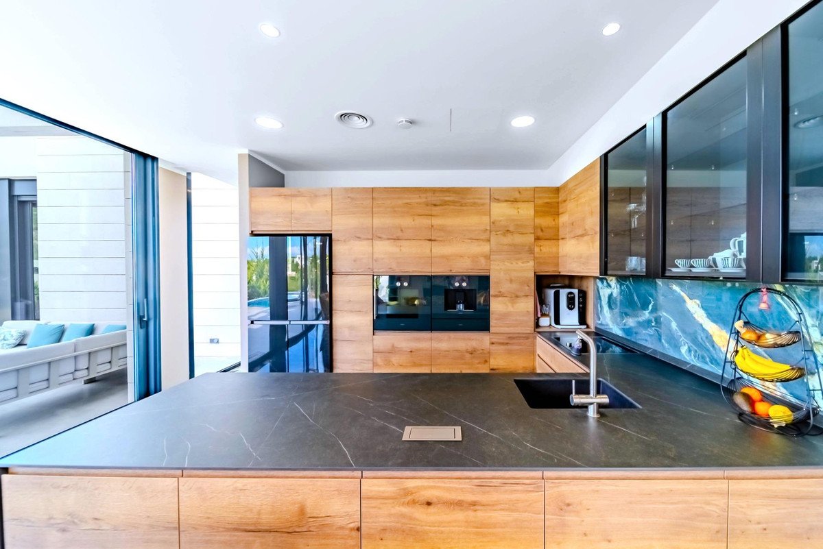 6 Bed Detached Villa in Las Colinas Golf