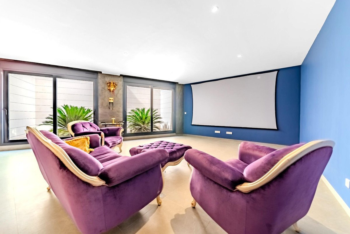 6 Bed Detached Villa in Las Colinas Golf
