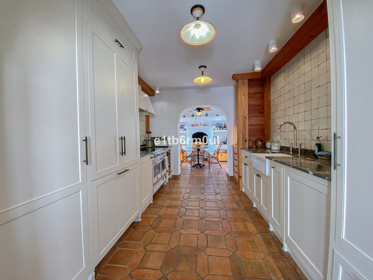 4 Bed Townhouse in The Golden Mile