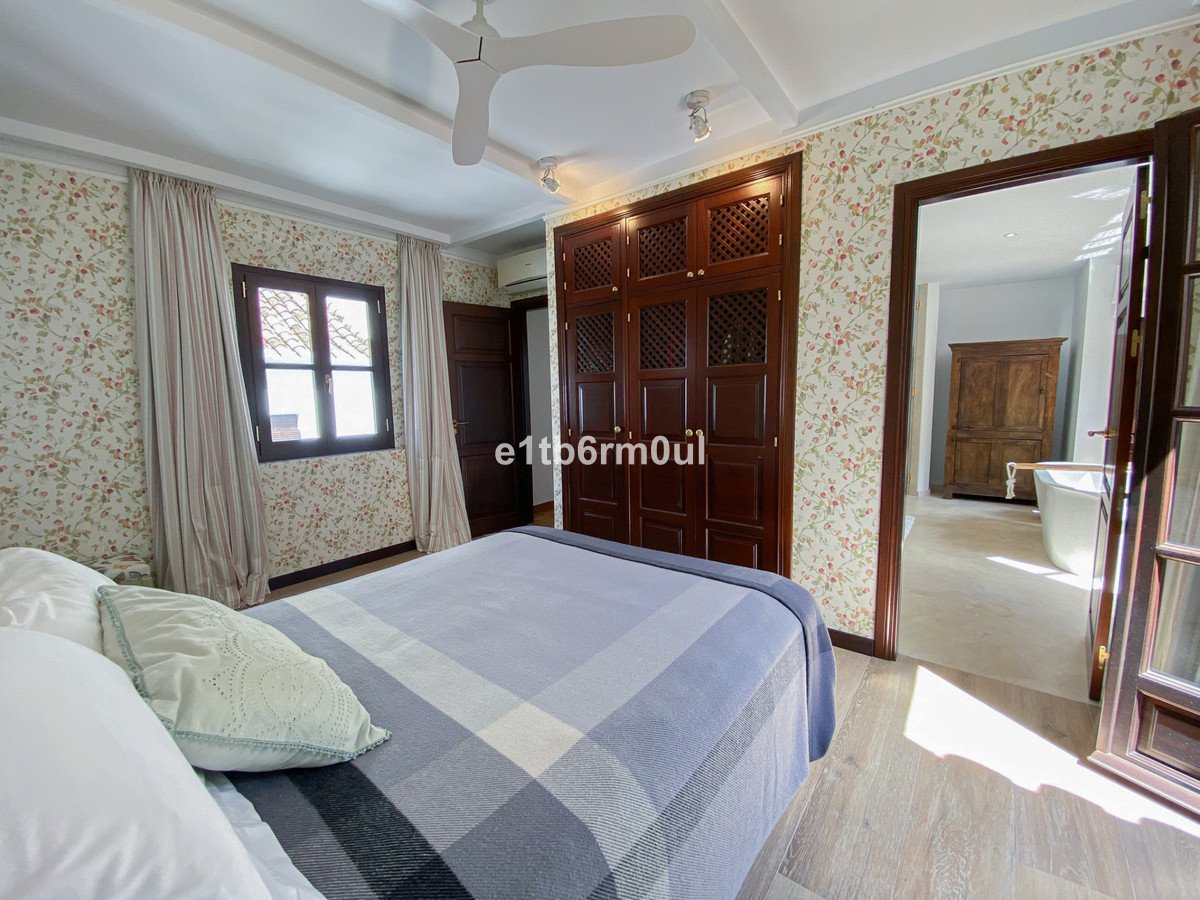 4 Bed Townhouse in The Golden Mile