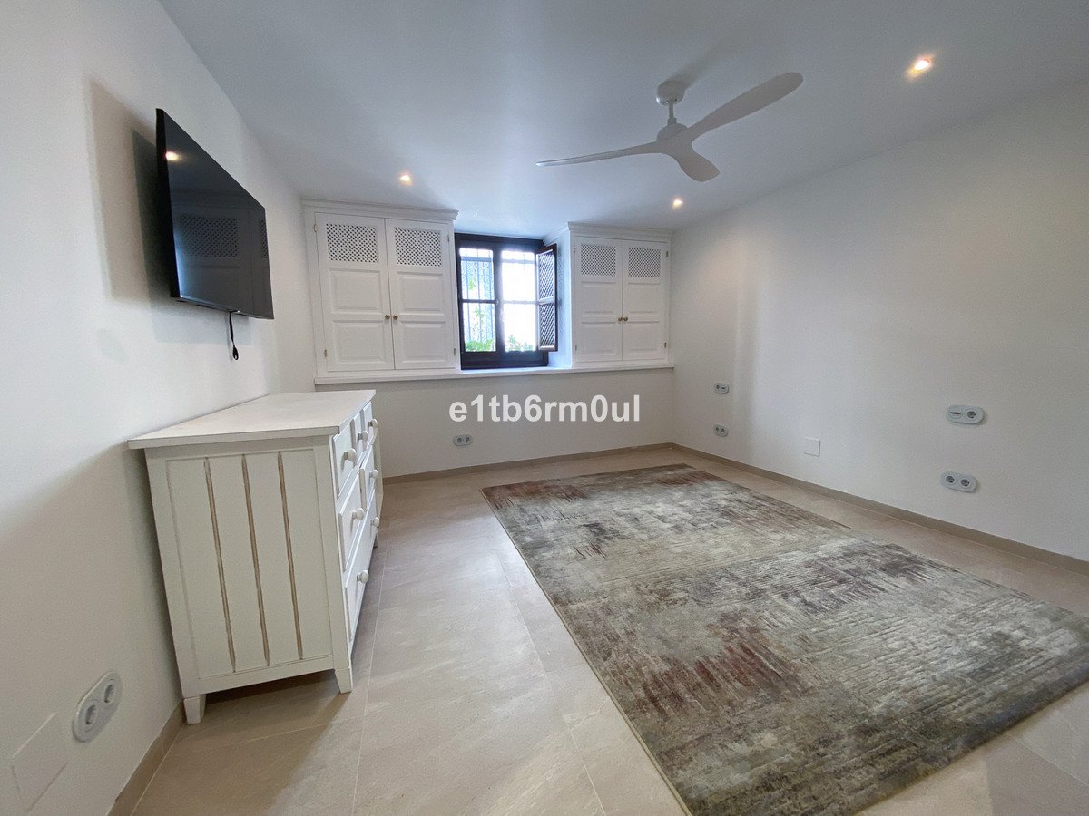 4 Bed Townhouse in The Golden Mile