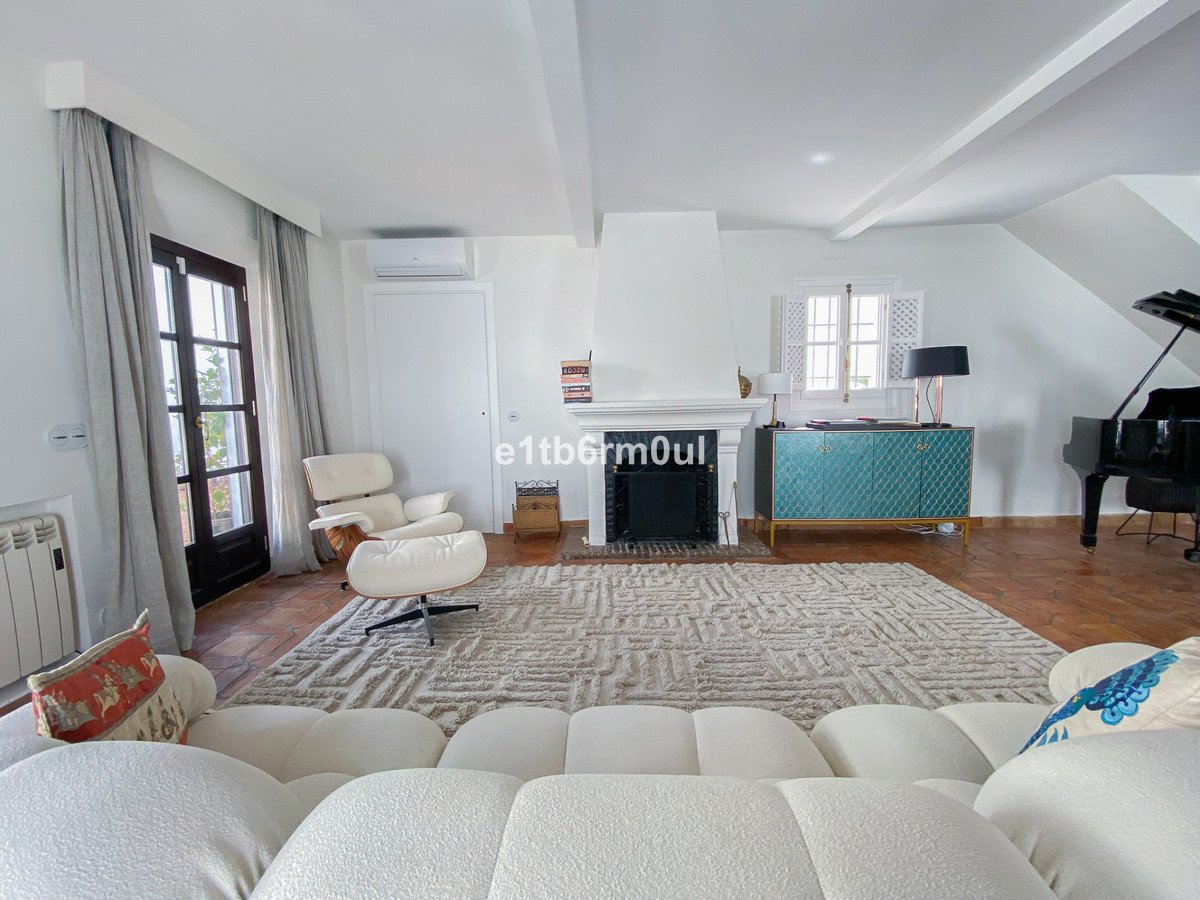 4 Bed Townhouse in The Golden Mile