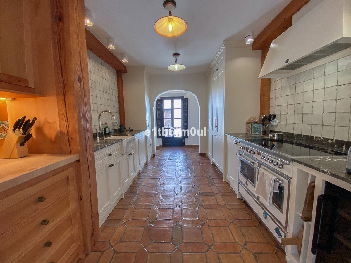 4 Bed Townhouse in The Golden Mile