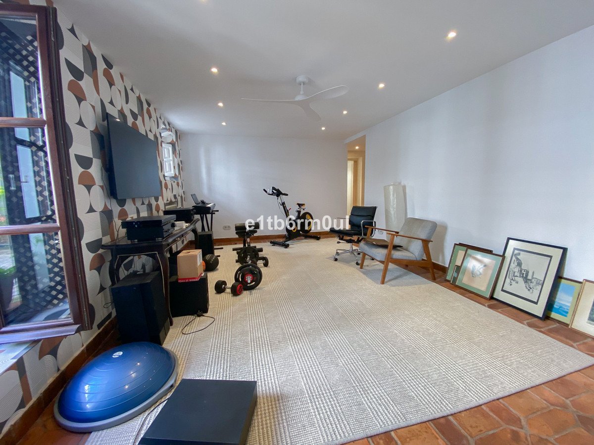 4 Bed Townhouse in The Golden Mile