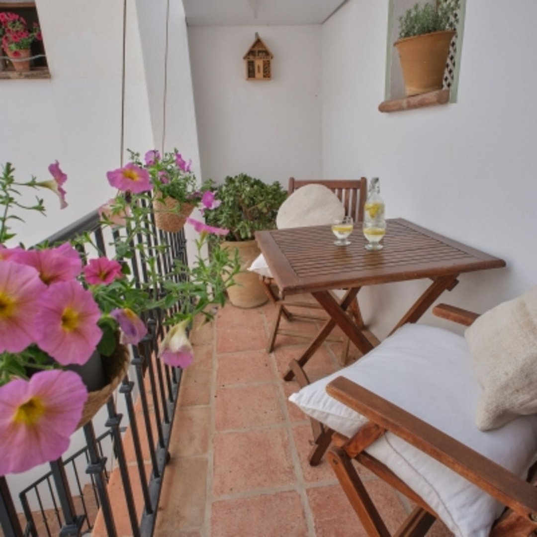 8 Bed Hotel in Marbella