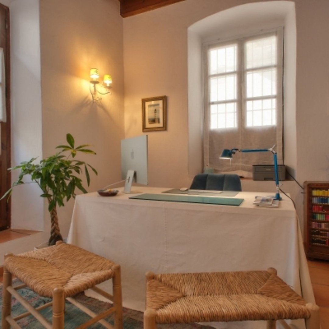 8 Bed Hotel in Marbella