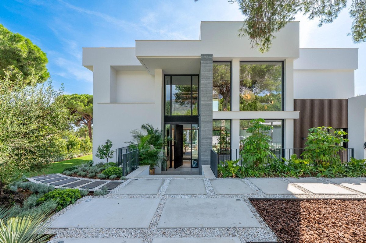 6 Bed Detached Villa in Nagüeles