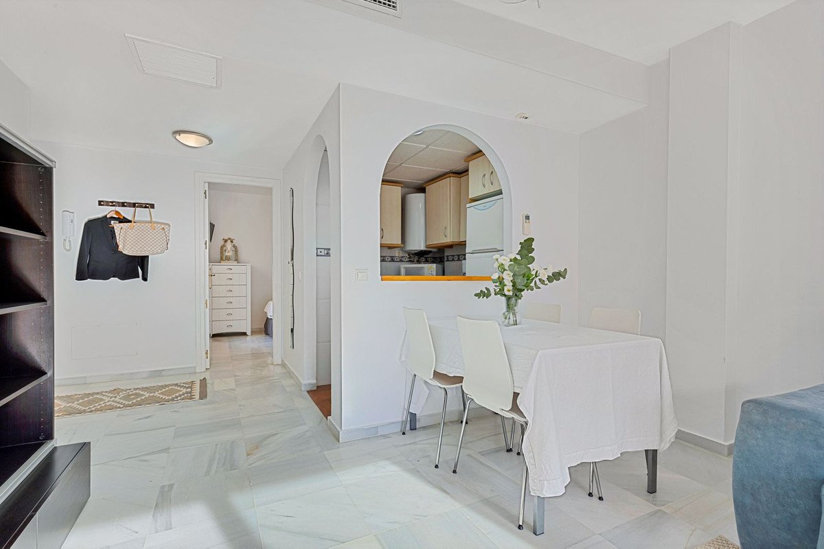 2 Bed Top Floor Apartment in Fuengirola