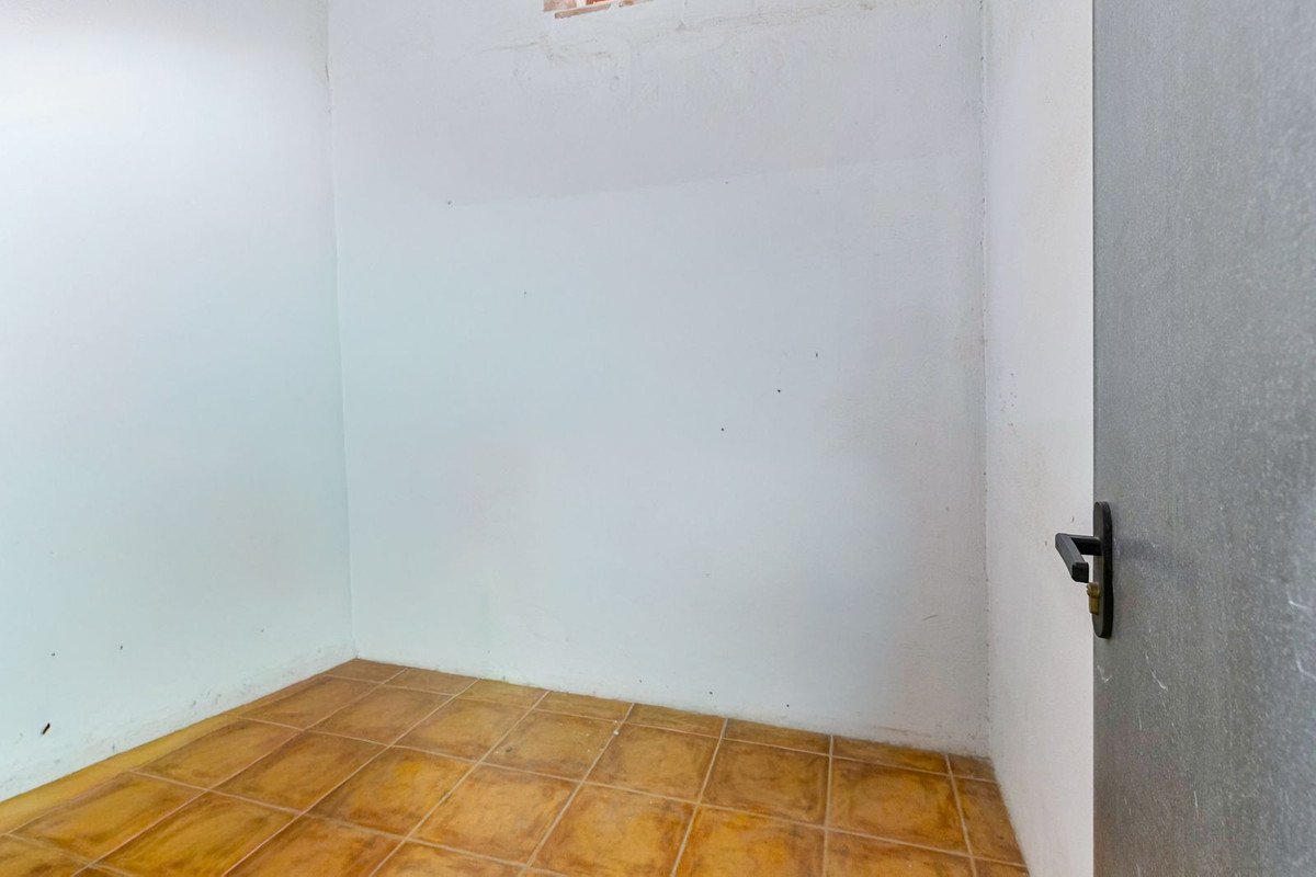 2 Bed Top Floor Apartment in Fuengirola