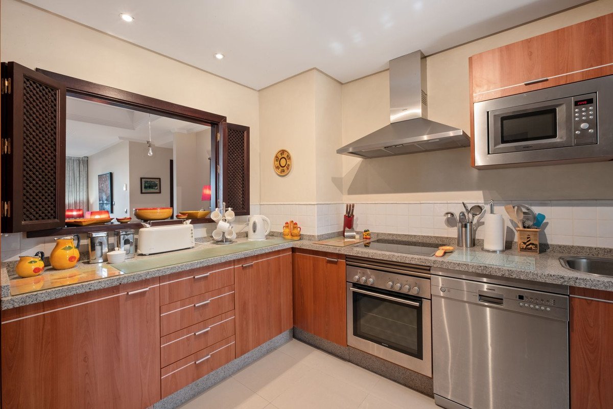 2 Bed Middle Floor Apartment in La Mairena