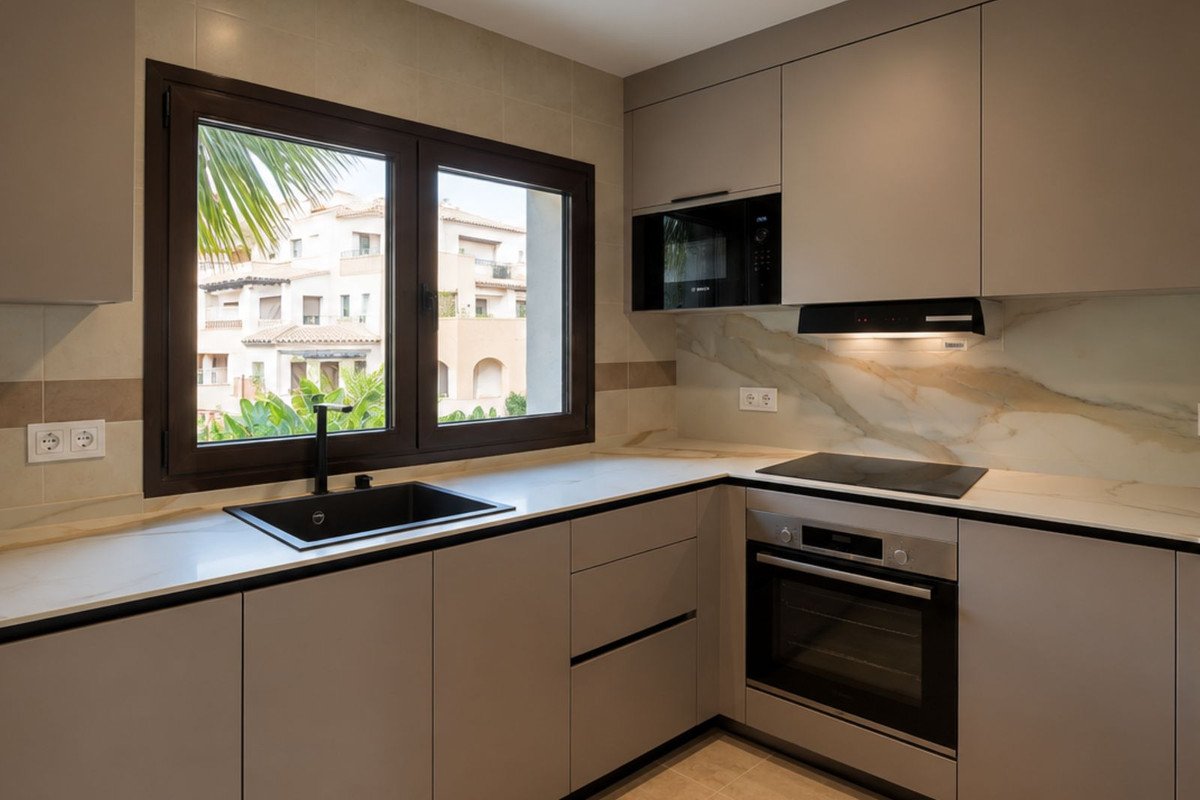 3 Bed Townhouse in Estepona