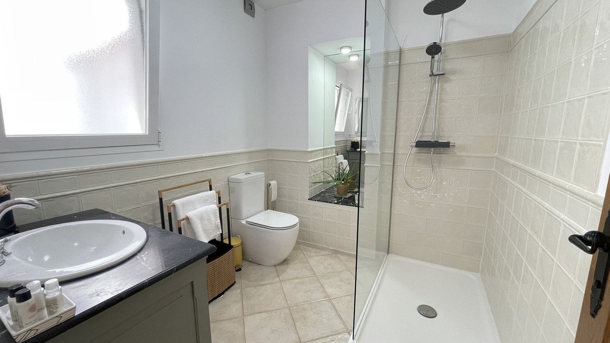 5 Bed Townhouse in Alhaurín el Grande