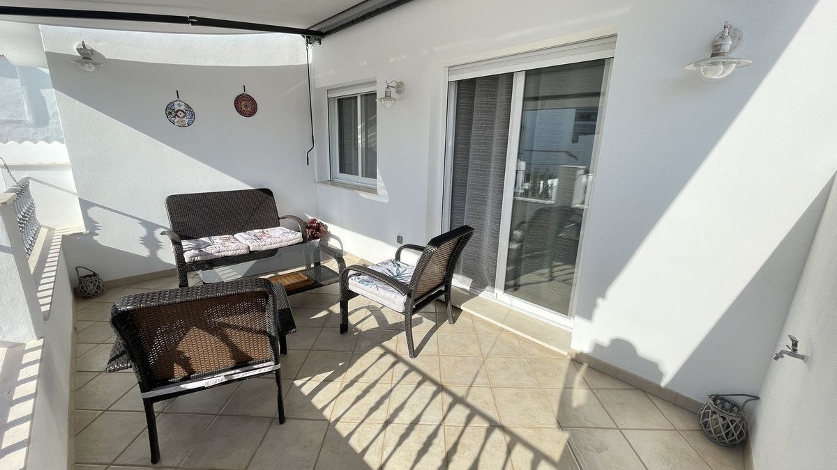 5 Bed Townhouse in Alhaurín el Grande