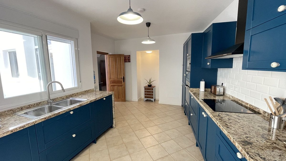 5 Bed Townhouse in Alhaurín el Grande