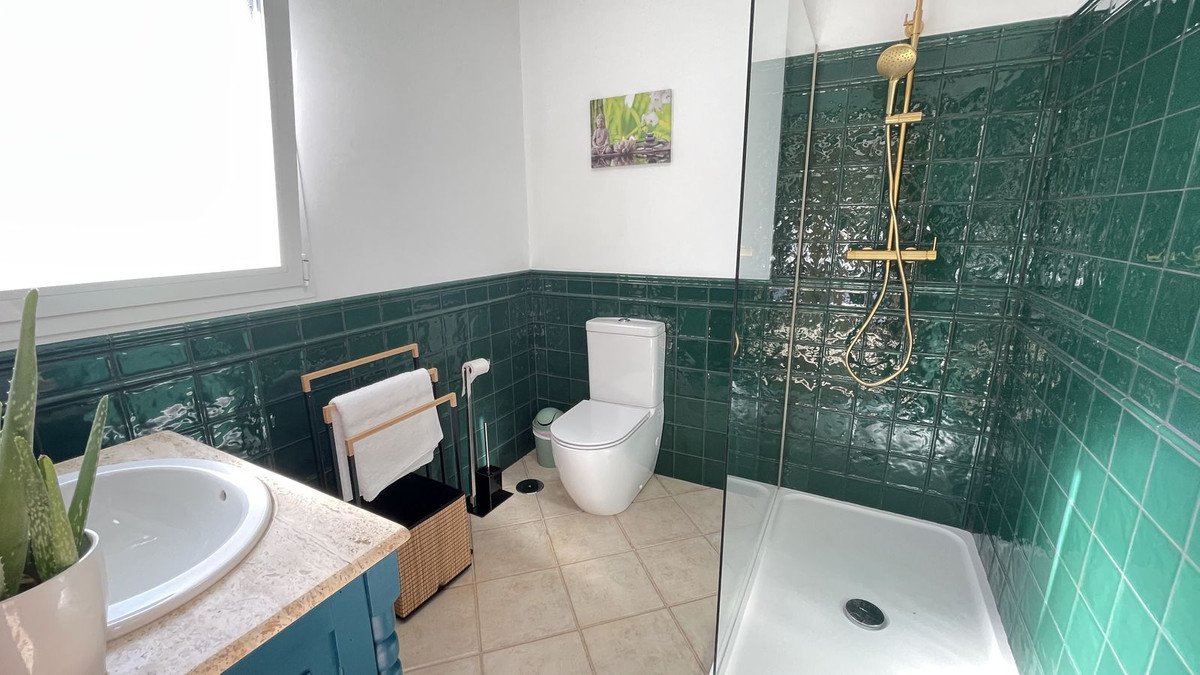 5 Bed Townhouse in Alhaurín el Grande