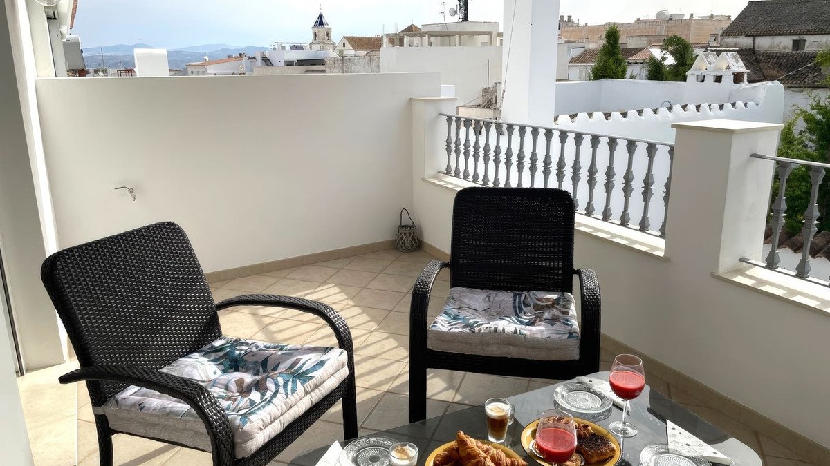 5 Bed Townhouse in Alhaurín el Grande