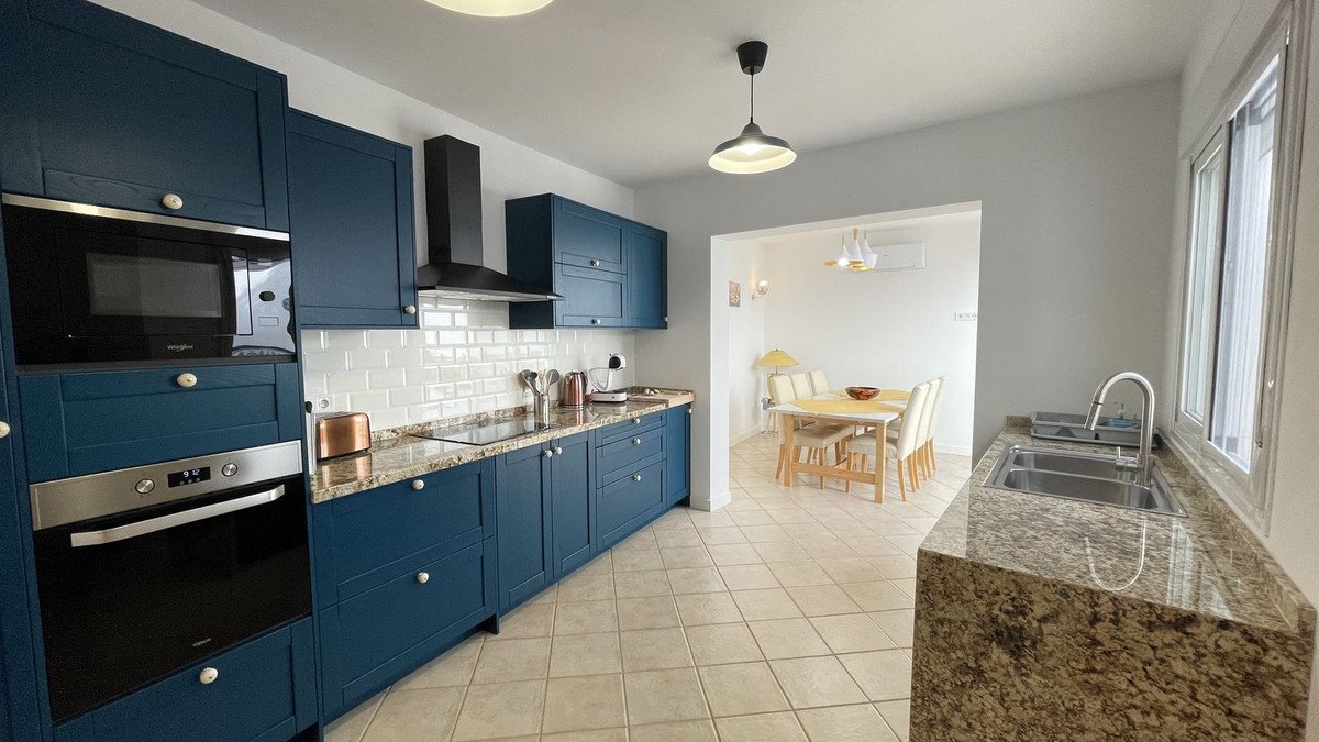 5 Bed Townhouse in Alhaurín el Grande