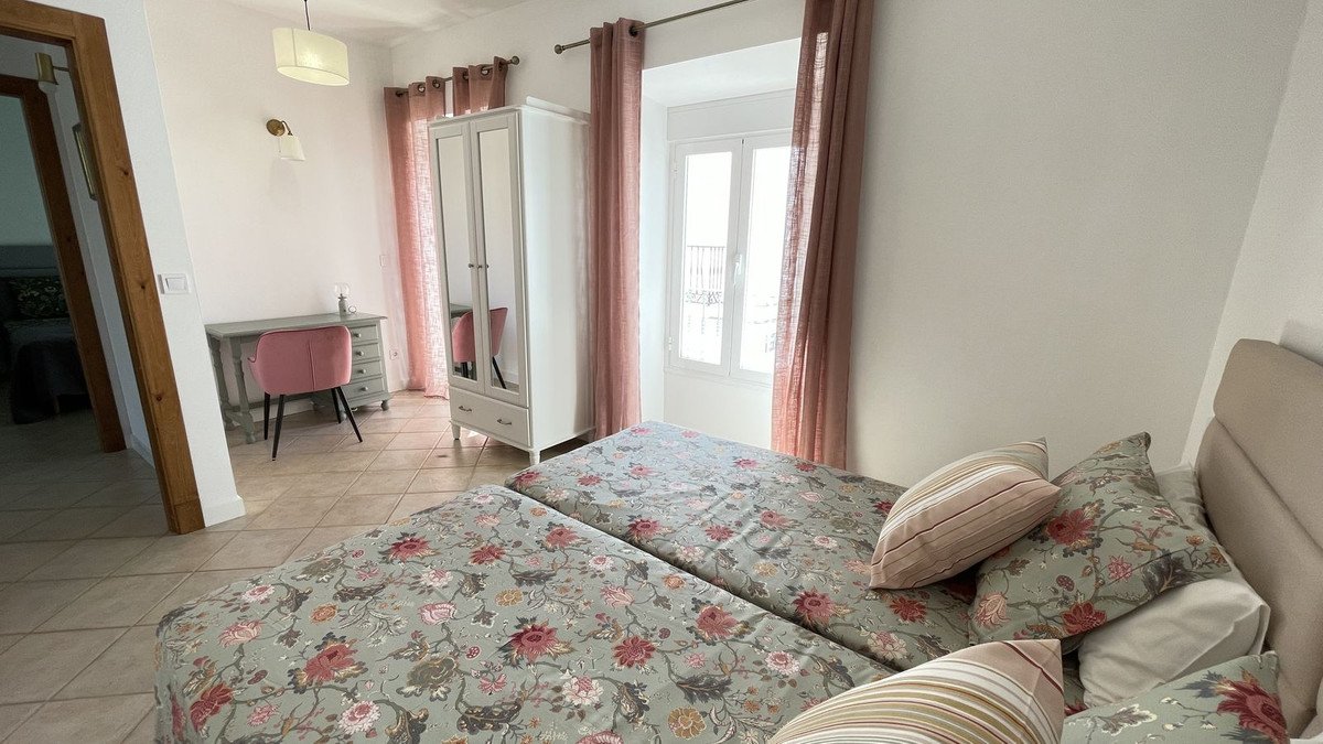 5 Bed Townhouse in Alhaurín el Grande