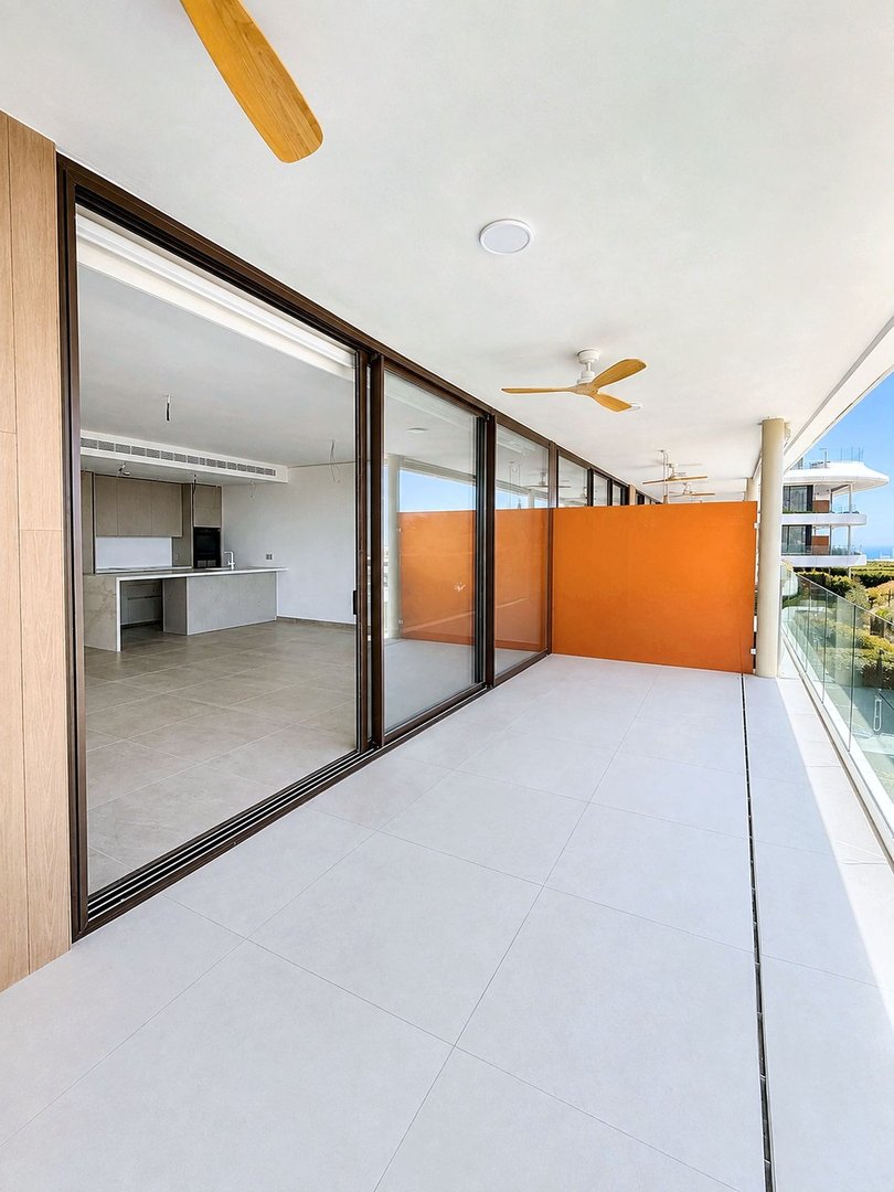 3 Bed Middle Floor Apartment in Fuengirola