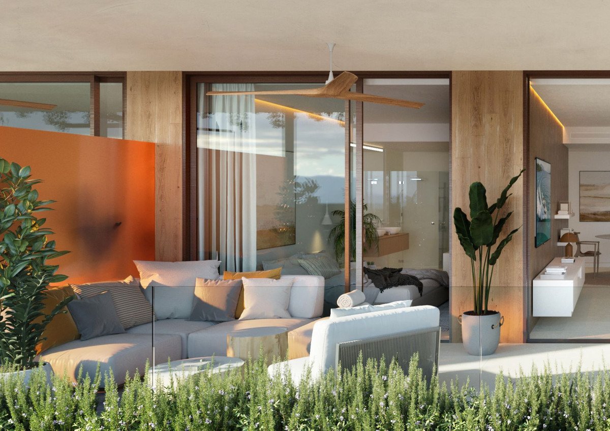 3 Bed Middle Floor Apartment in Fuengirola