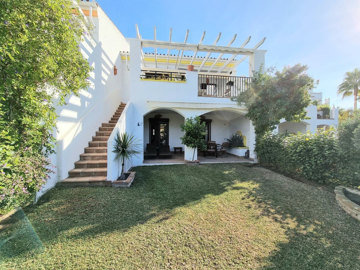 3 Bed Townhouse in Miraflores