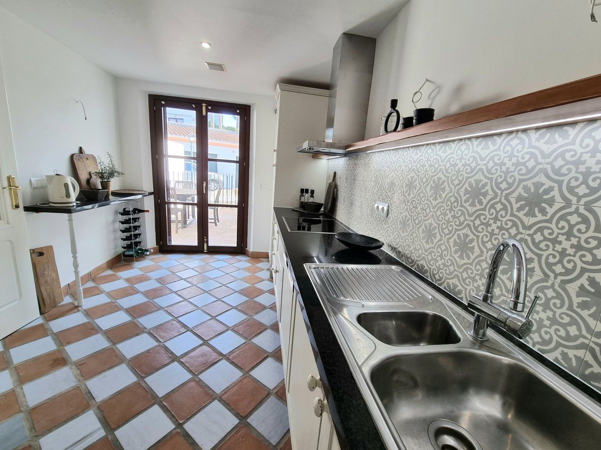 3 Bed Townhouse in Miraflores