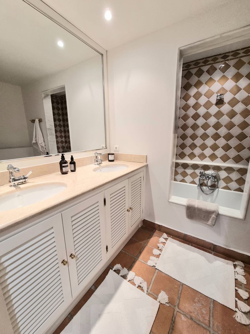 3 Bed Townhouse in Miraflores