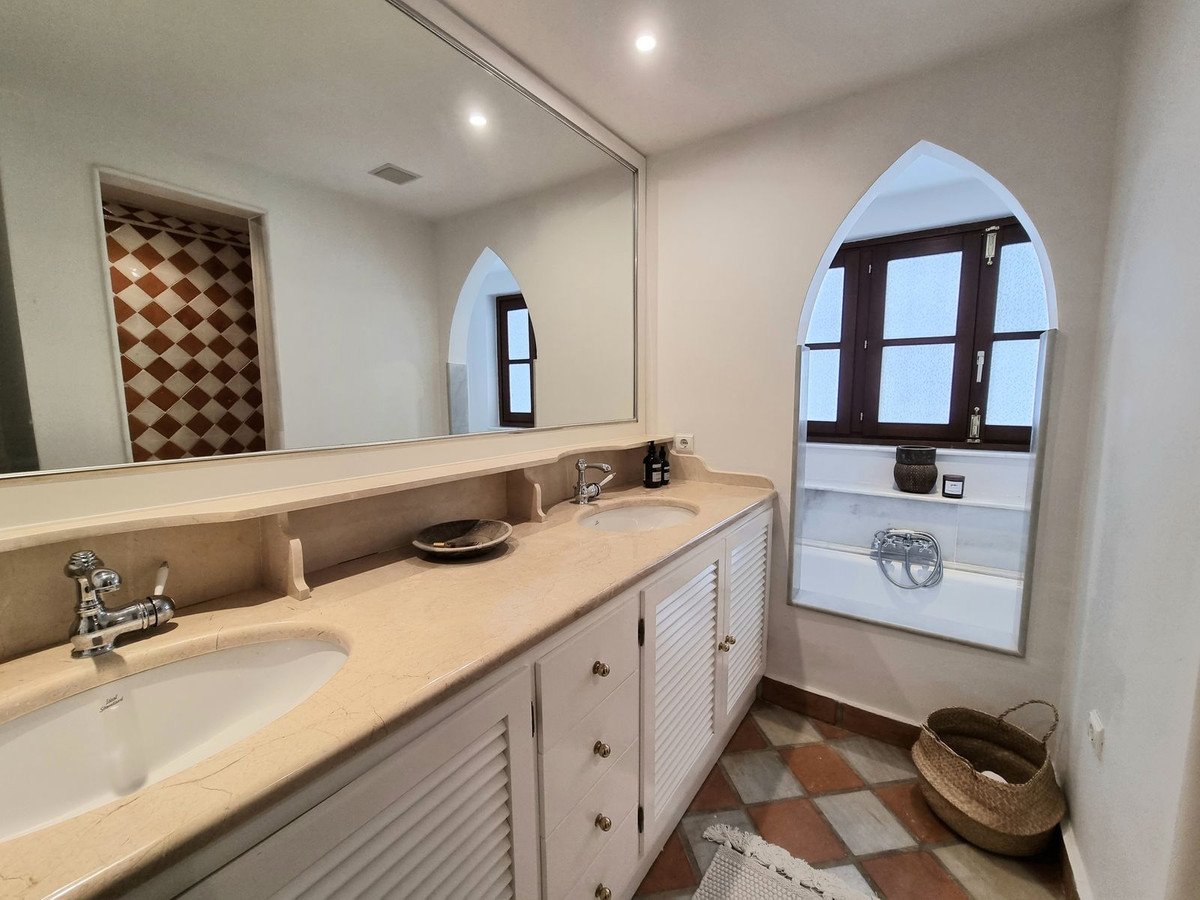 3 Bed Townhouse in Miraflores