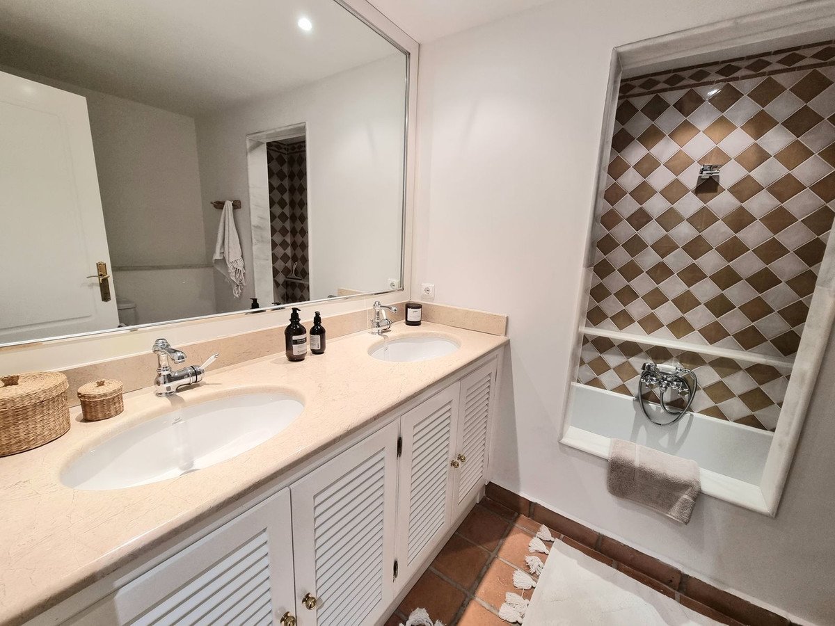 3 Bed Townhouse in Miraflores