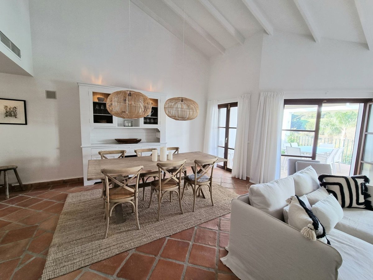 3 Bed Townhouse in Miraflores