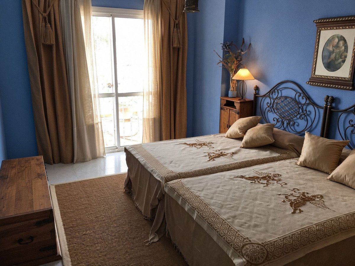 4 Bed Townhouse in Casares Playa
