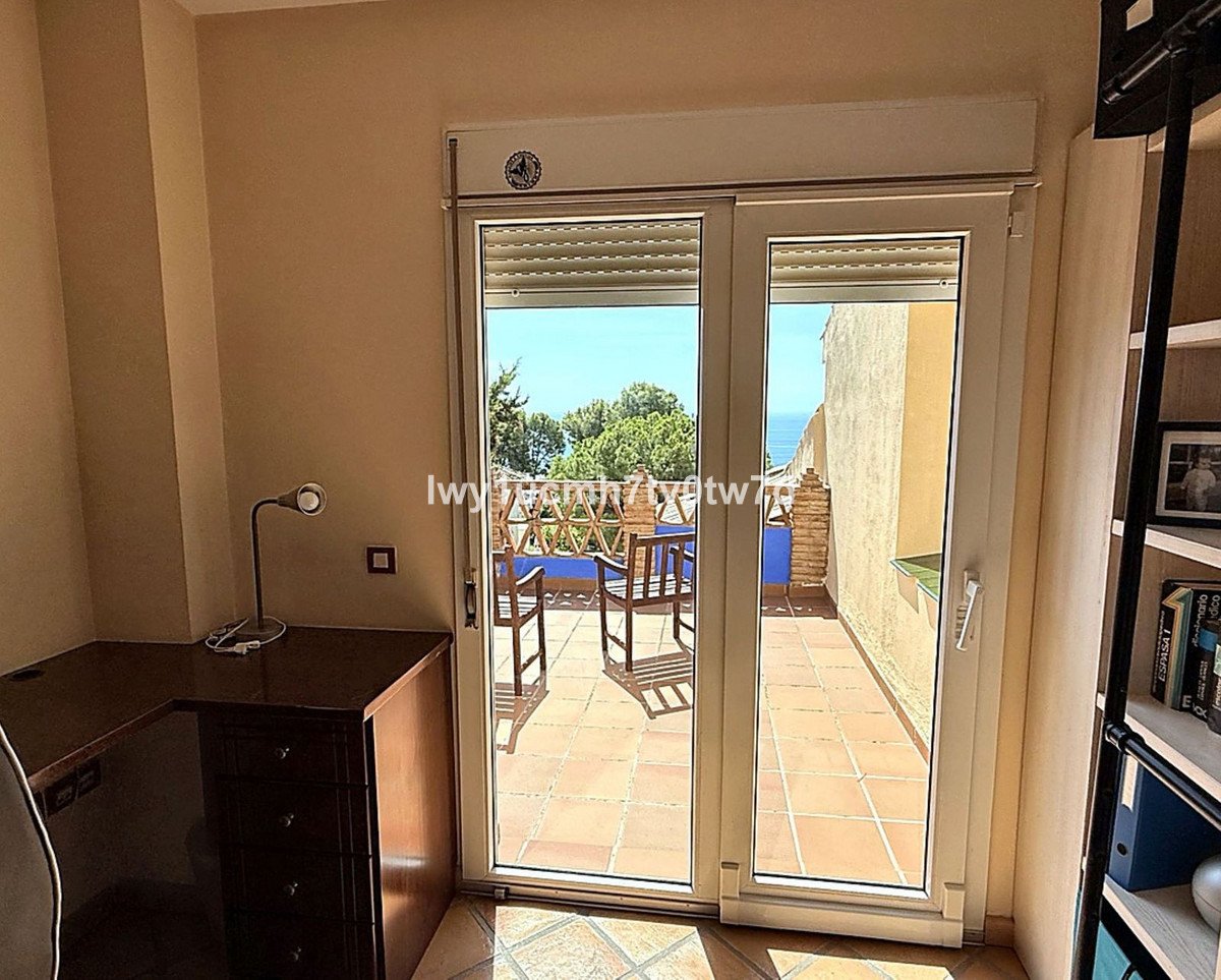 6 Bed Detached Villa in Málaga