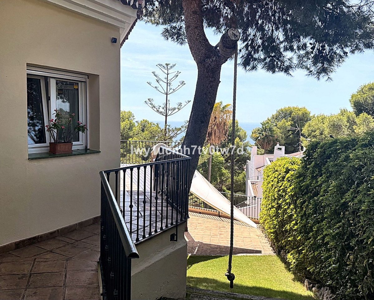 6 Bed Detached Villa in Málaga