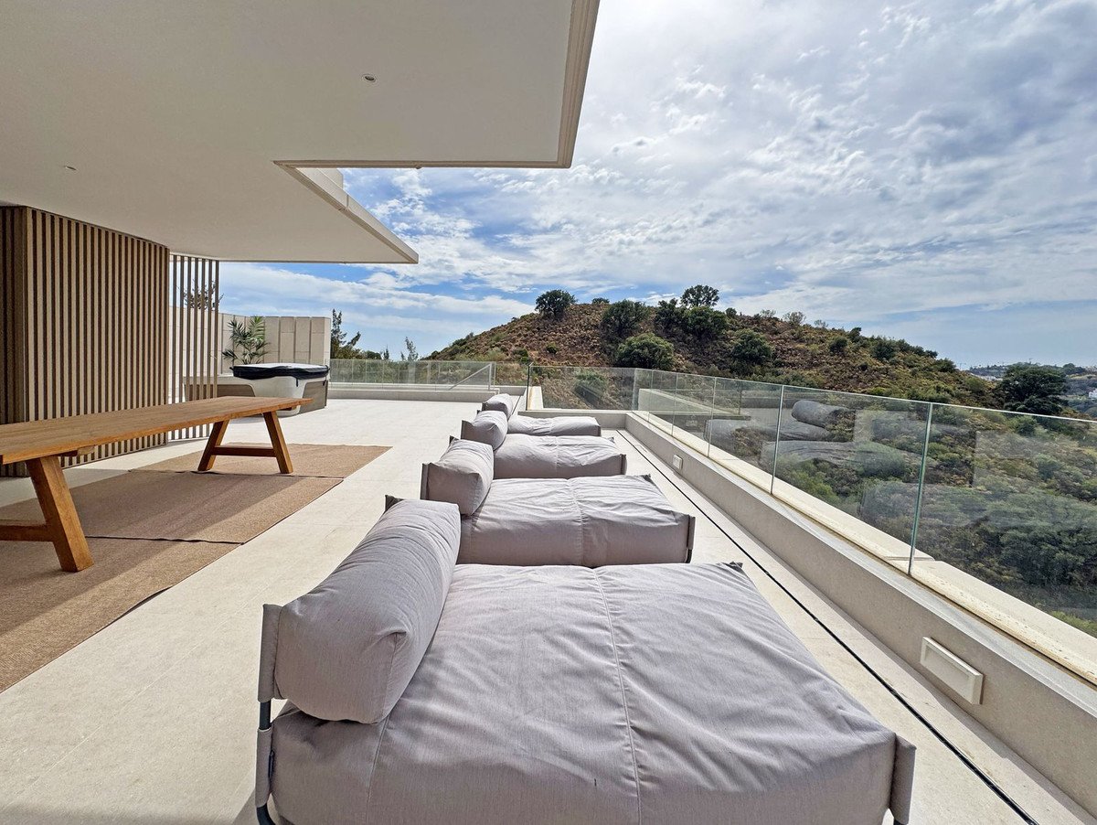 3 Bed Penthouse in La Quinta