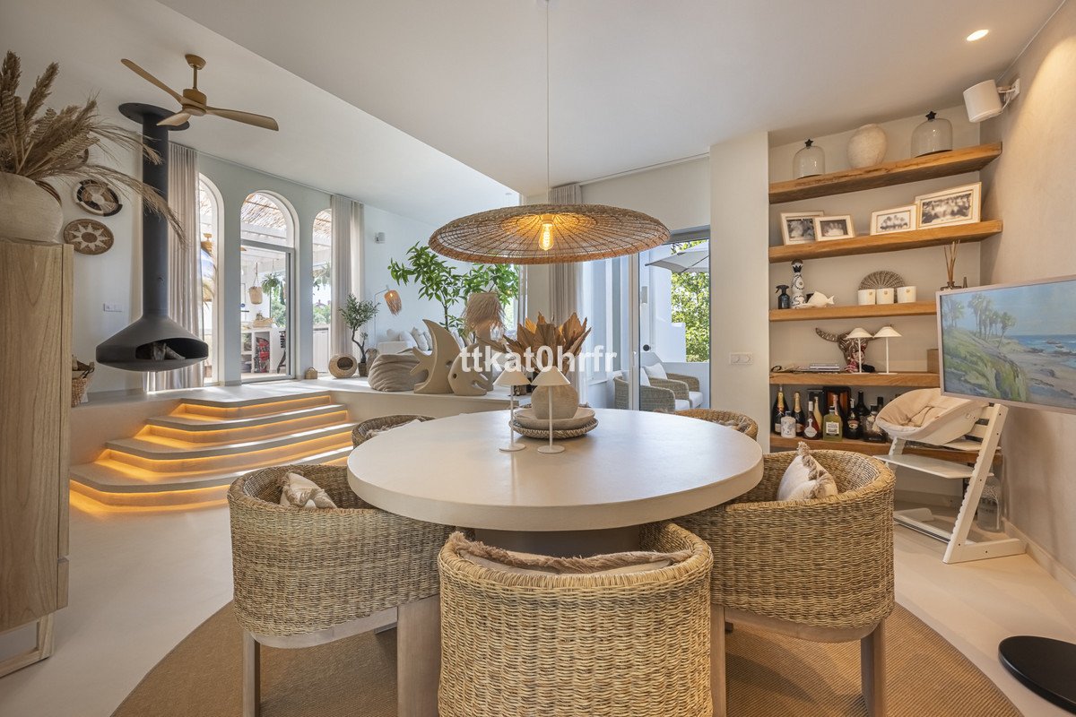 4 Bed Detached Villa in Nueva Andalucía
