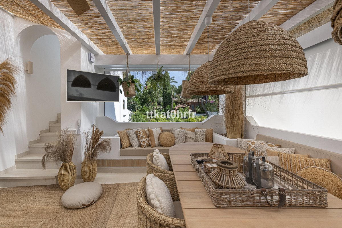 4 Bed Detached Villa in Nueva Andalucía