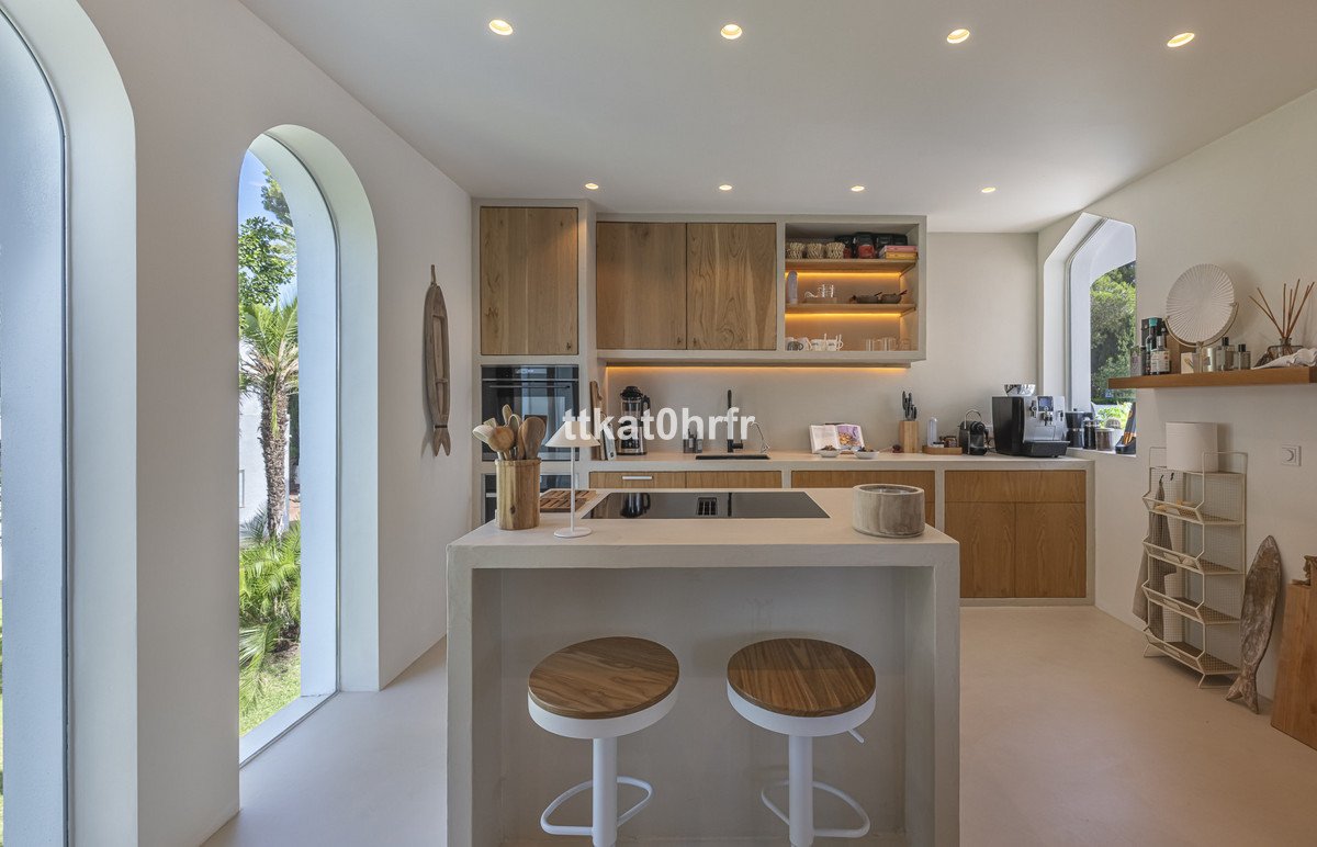 4 Bed Detached Villa in Nueva Andalucía