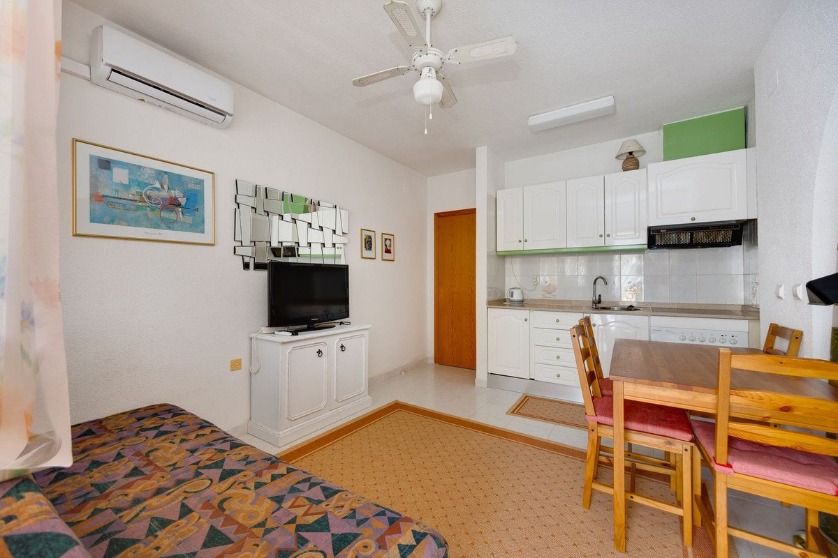 1 Bed Ground Floor Apartment in Orihuela Costa