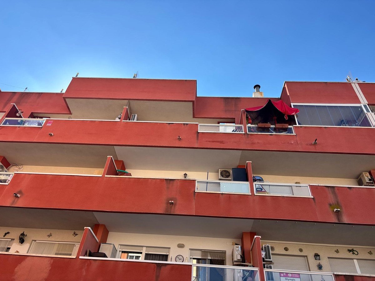 3 Bed Top Floor Apartment in Almoradi