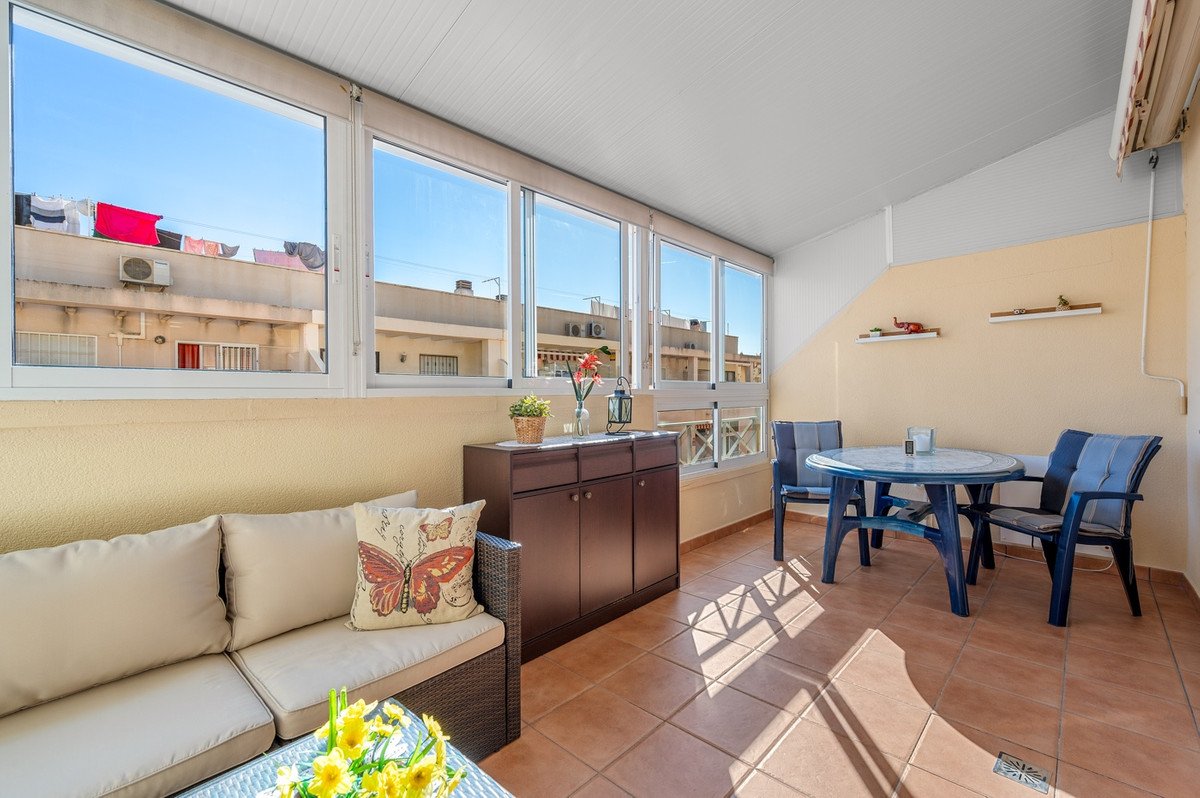 2 Bed Ground Floor Apartment in Torrevieja