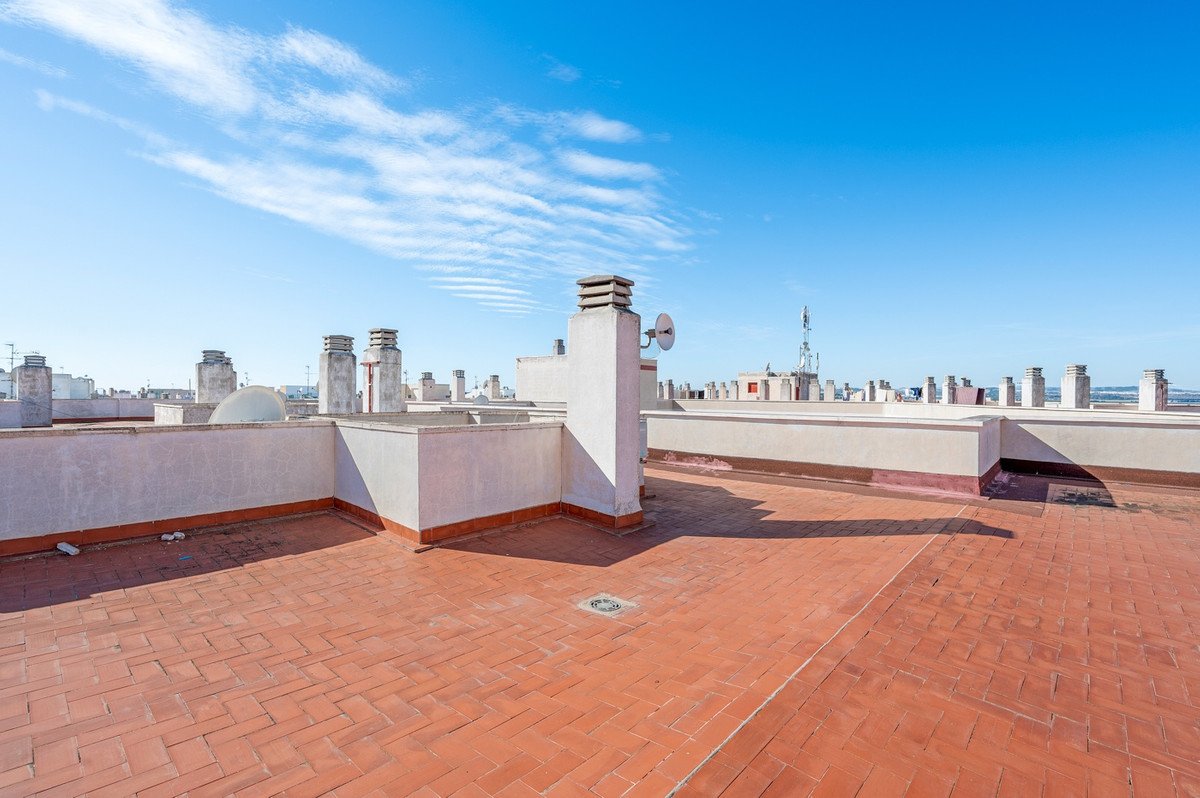2 Bed Ground Floor Apartment in Torrevieja