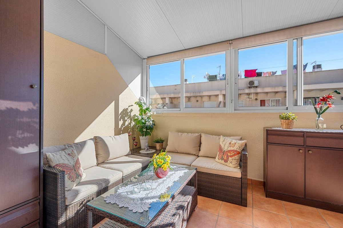 2 Bed Ground Floor Apartment in Torrevieja